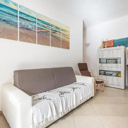 Villetta Maddalena Spiaggia Holiday home *